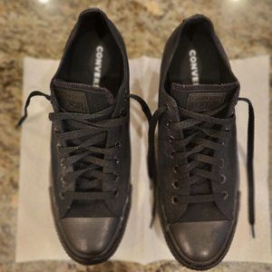 Converse All Star Shoes Unisex Men 11 Women 13 Black on Black